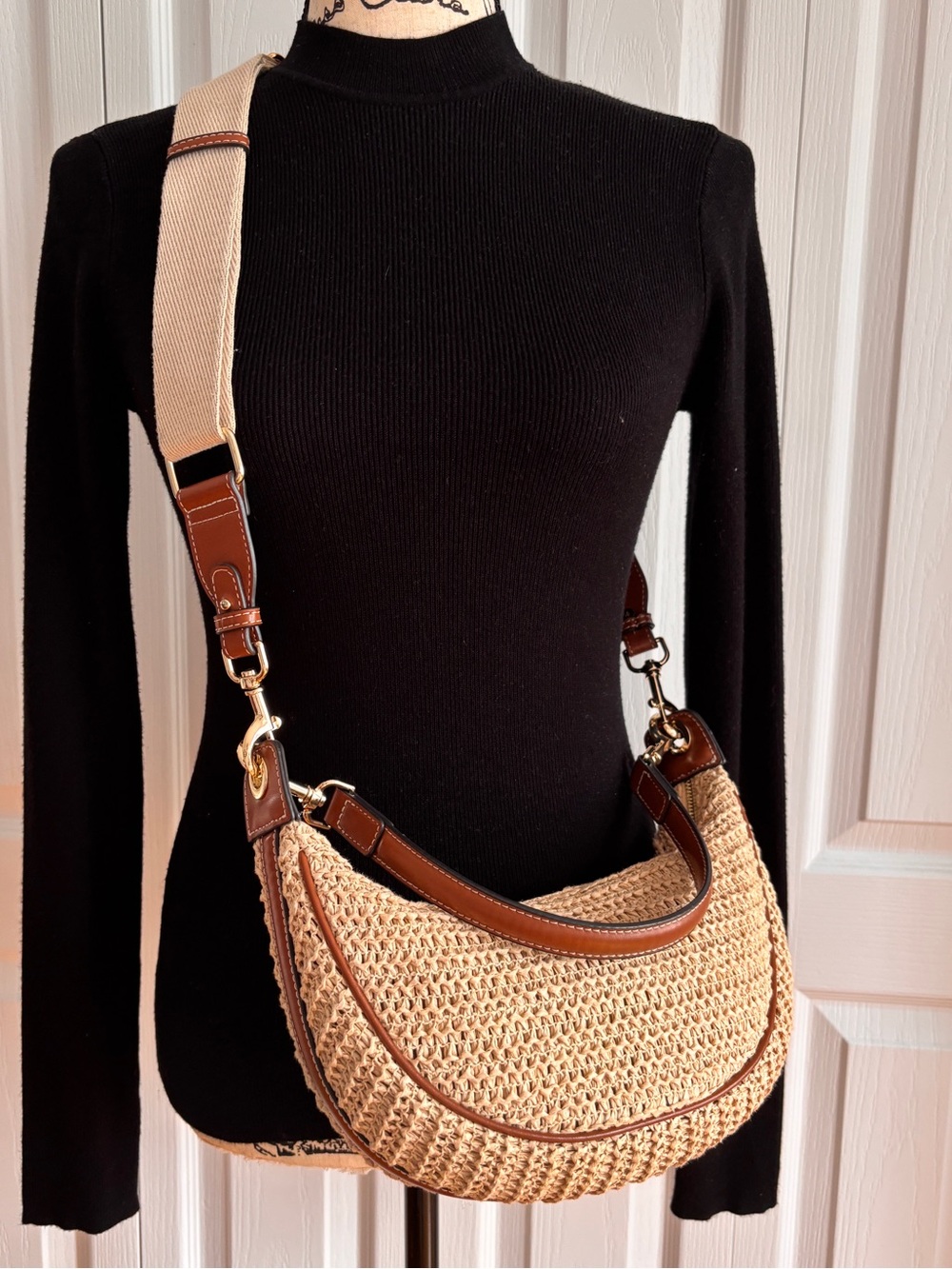 Zara Woven Straw Crescent Shoulder Bag - Picture 1 of 5